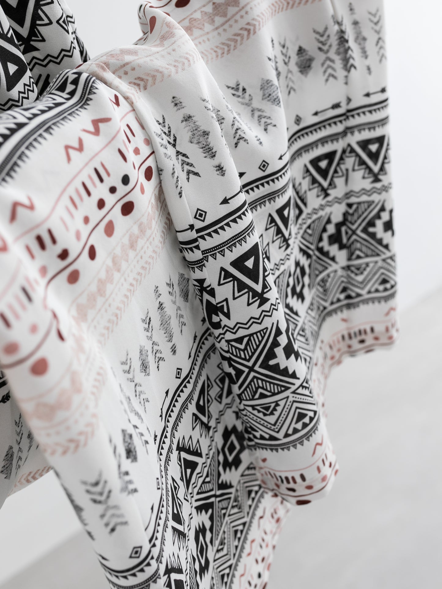 Silk Geometric Print Wide-Leg Pants V010