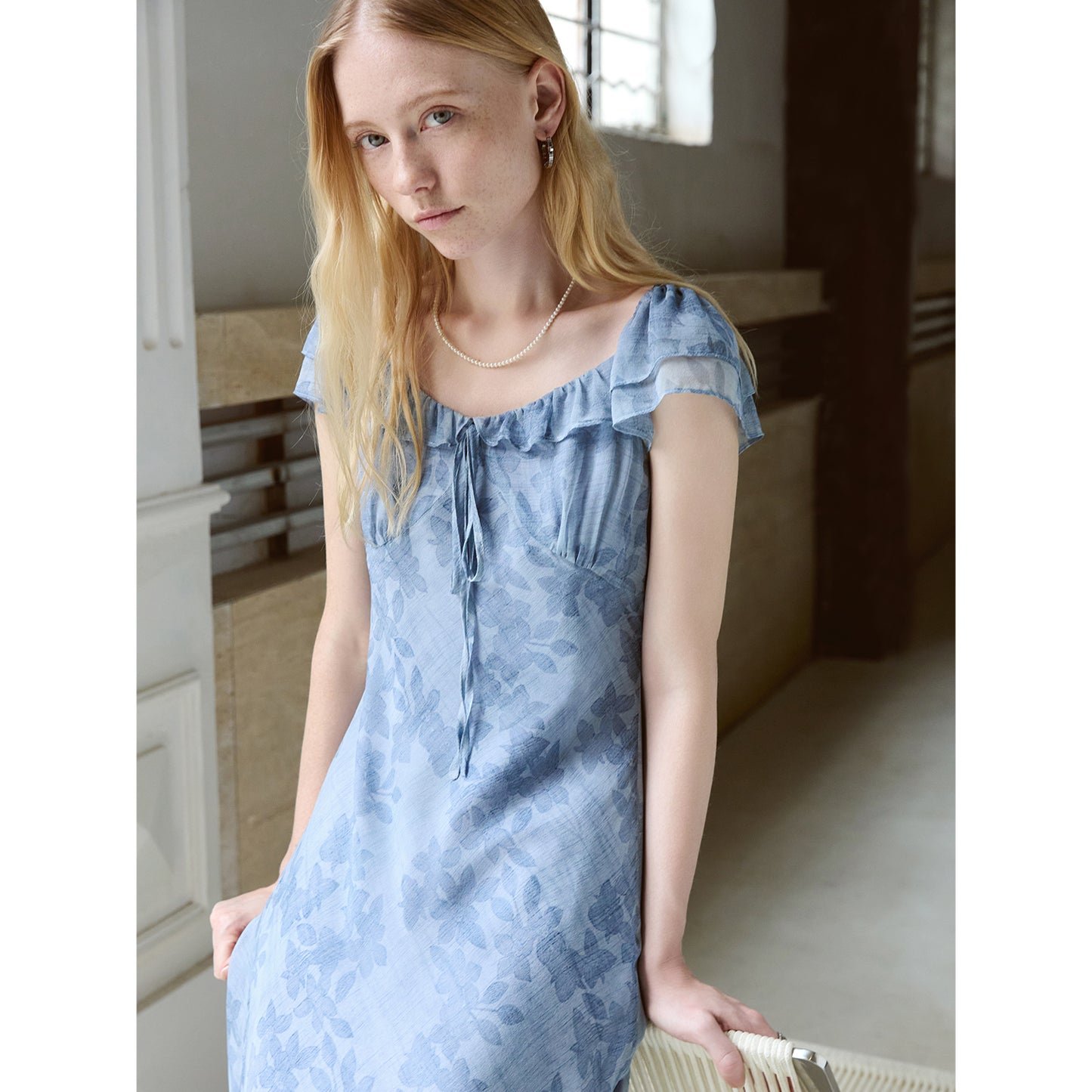 Silk Bias-Cut Floral Maxi Dress V008