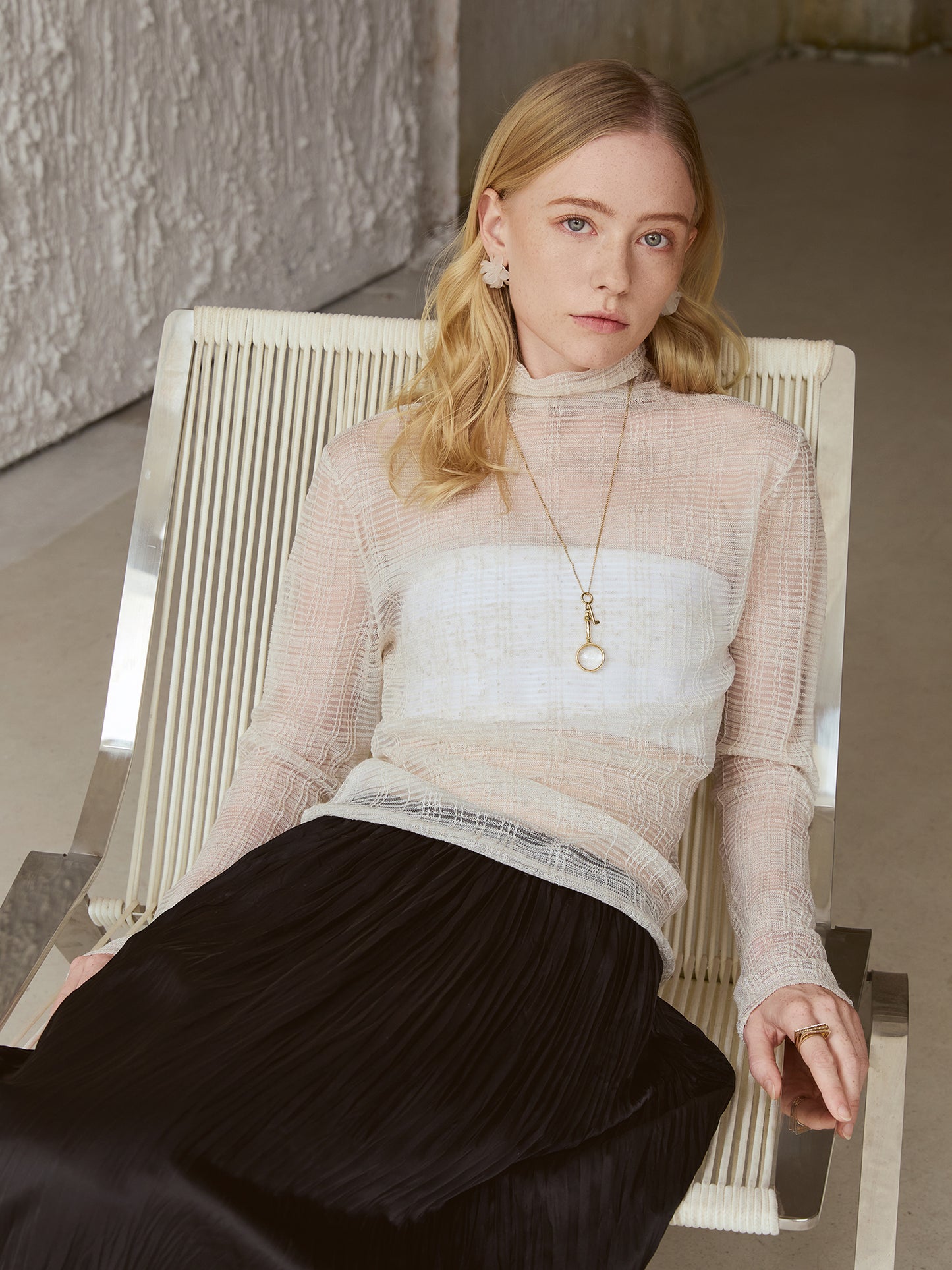 Lightweight See-Through High-Neck Tee – Breathable Viscose Blend, Everyday Layering V015