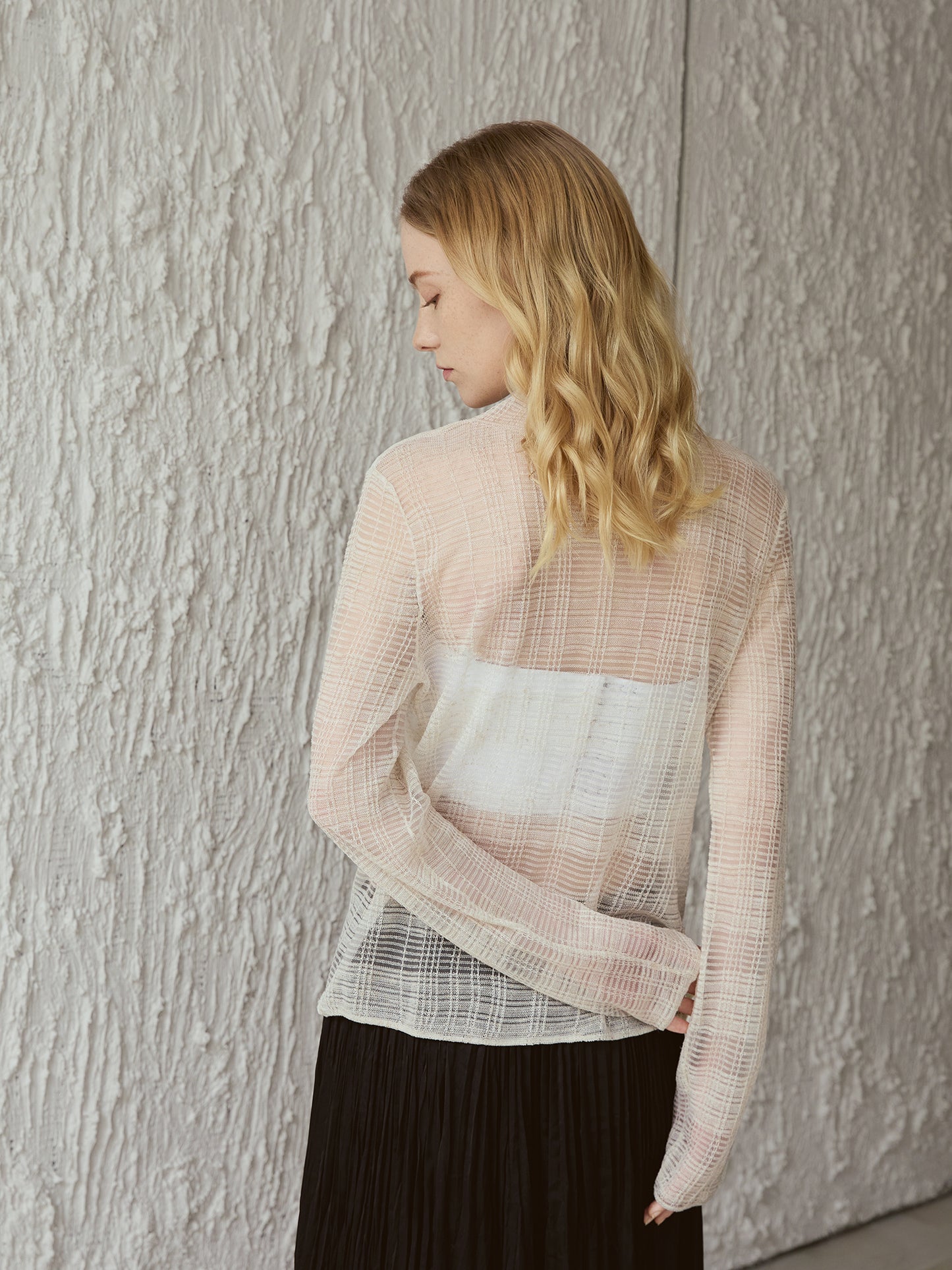 Lightweight See-Through High-Neck Tee – Breathable Viscose Blend, Everyday Layering V015
