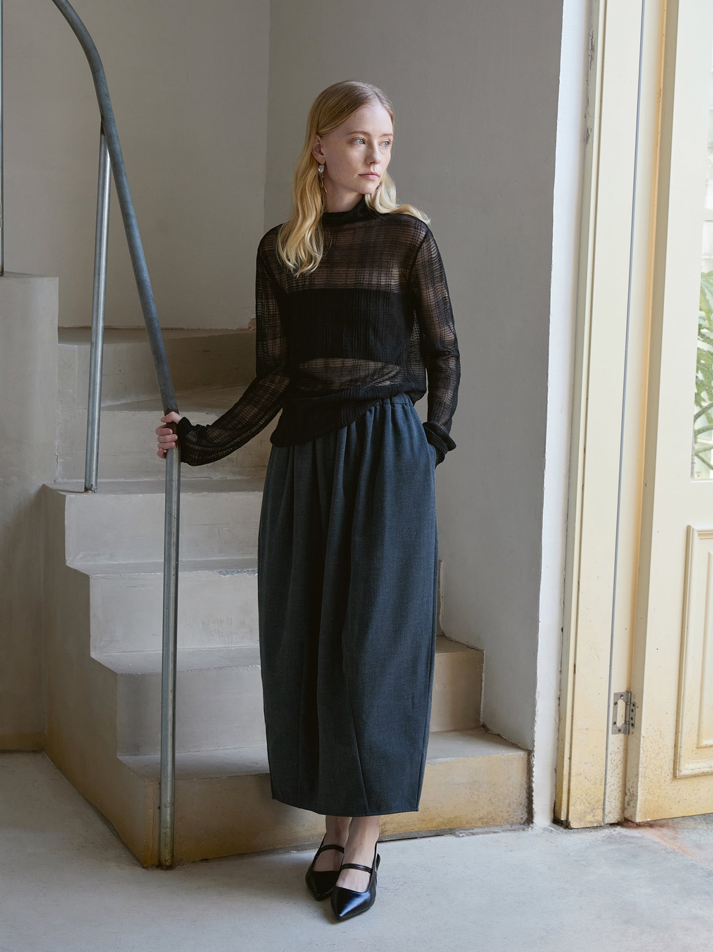 Wool-Blend Balloon Midi Skirt – Elastic Waist, Cocoon Silhouette | Deep Charcoal V014