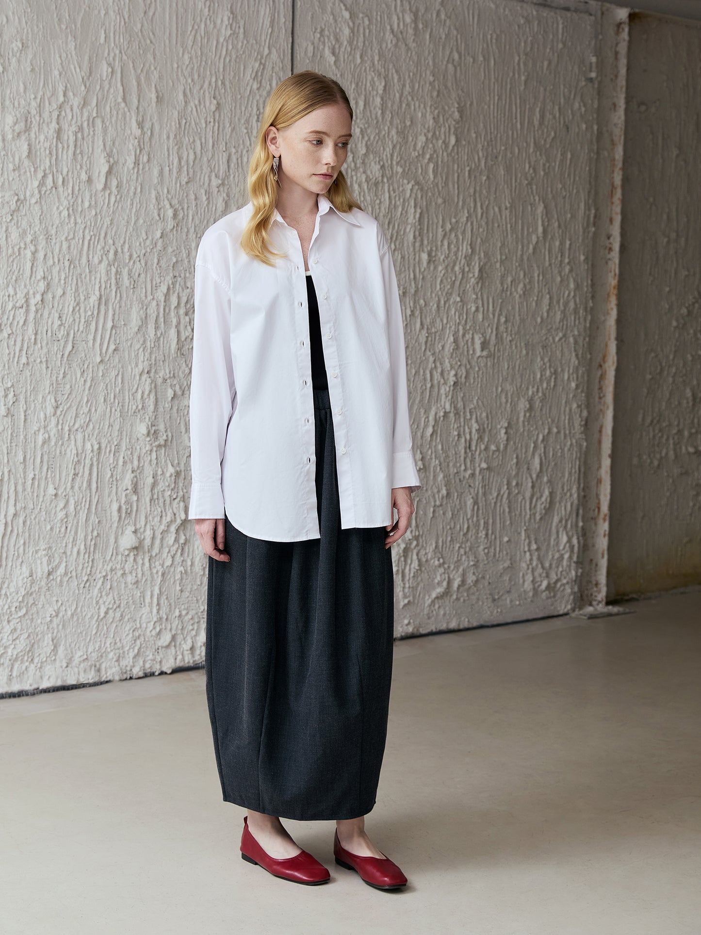 Wool-Blend Balloon Midi Skirt – Elastic Waist, Cocoon Silhouette | Deep Charcoal V014