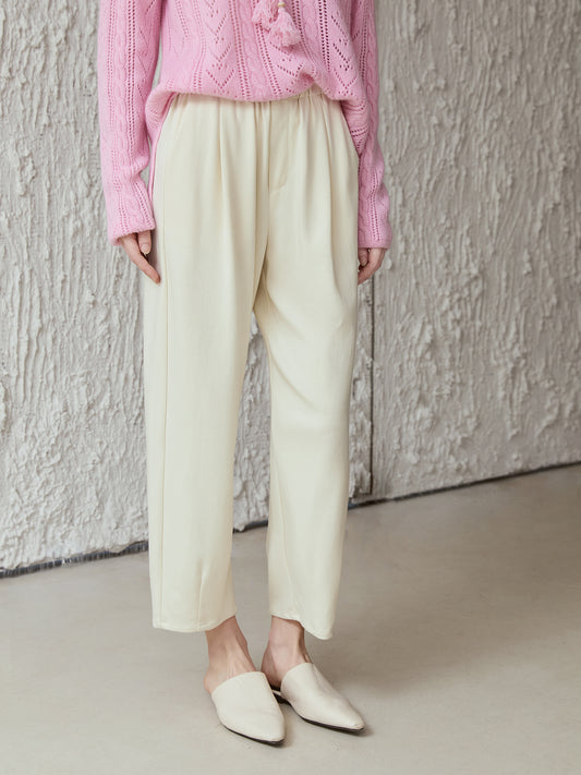 Oat-Cream Cotton Ankle Pants – Easy Pull-On Waist, Slimming Front Pleats V013